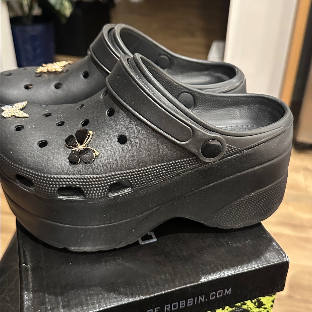 Black Clogs with Butterfly Charms - Picture 4 of 6